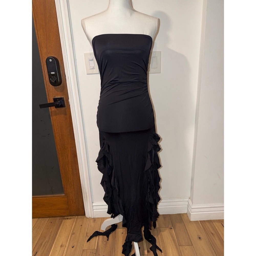 LIONESS RENDEZVOUS STRAPLESS DRESS BLACK - Picture 3 of 5